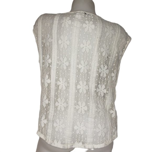 FOREVER 21 WHITE LACE SHEER SLEEVELESS TOP SIZE SMALL - Picture 2 of 5